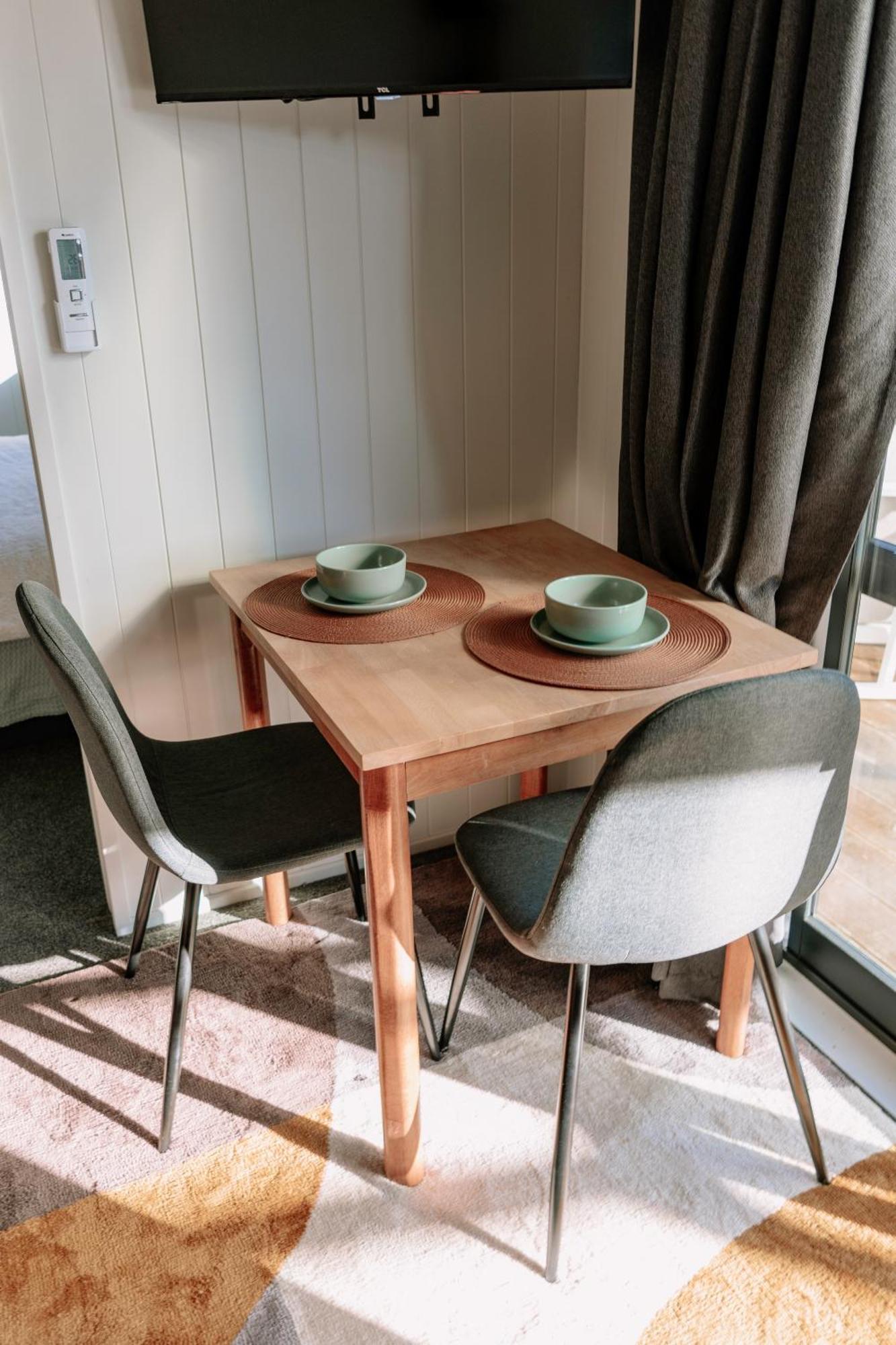Mountain Cabin - Central, Cosy And Cute With Views Wanaka Ngoại thất bức ảnh